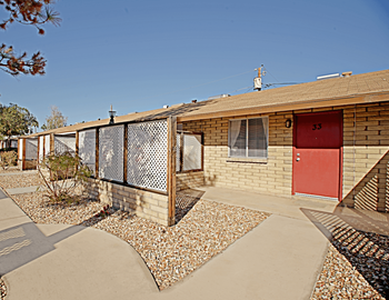 Single-story building